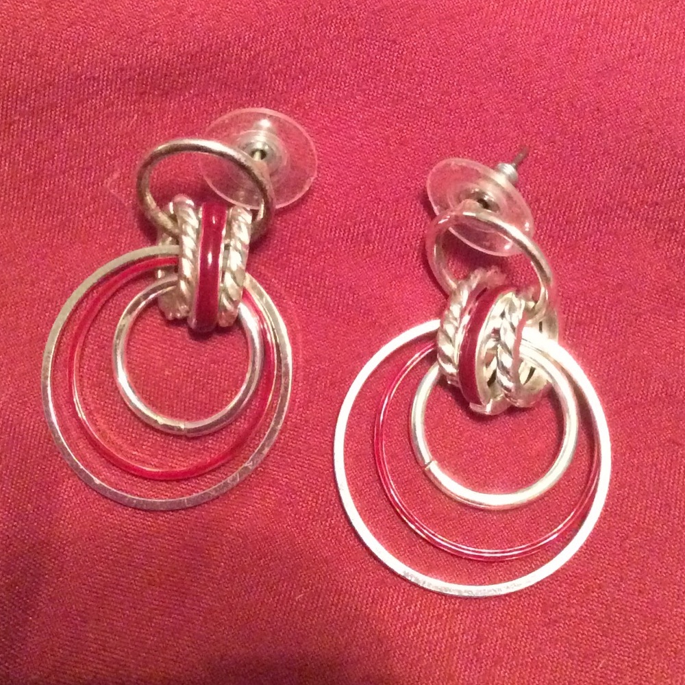 Drop earrings